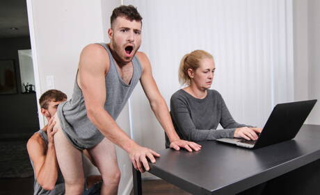 Young twink and hunk mature Dalton, Dirk, Vincent, having bisexual groupsex