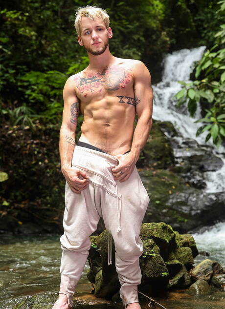 American tough guy Colton Grey and british hunky guy Luke Adams in hot ass bang in the pool