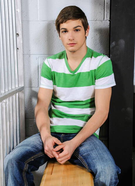 Pretty american guys superstud Cooper Reed and stud Johnny Rapid in hot ass bang