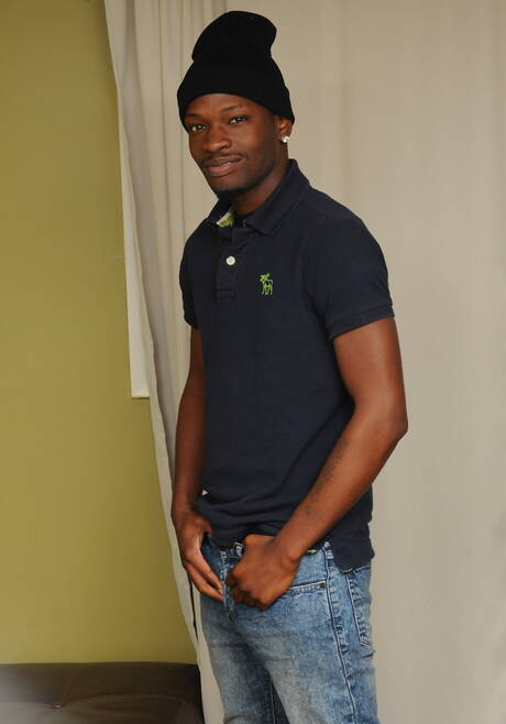 Sexy guys Intrigue, Nate Richards and Pleasure Boi in hard interracial 3some sex outside