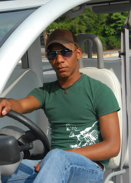 American young boy Aaron Tyler and strongman Mr Republic in hard interracial anal sex outdoor