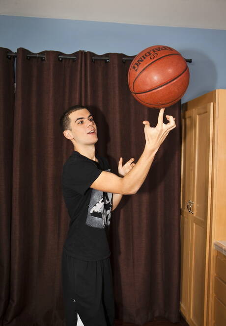 American young Joey Hard and pretty boy Blake Savage have anal sex