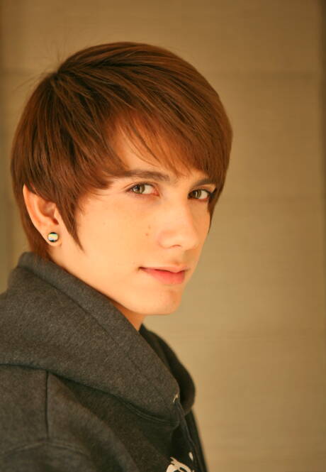 American young dude Anderson Lovell and young Wesley Crow fuck ass after sucking and fisting