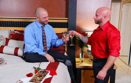 Two american dudes husky guy Drake Jaden and hairy bear David Chase banged each other