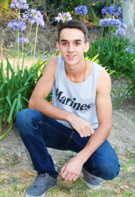 Twink Jeans Pics