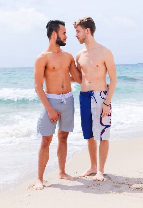 Twink Beach Pics