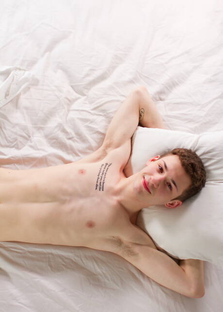 Gay Twinks Pics