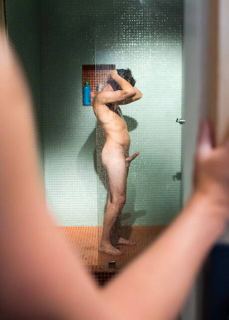 Twink Shower Pics