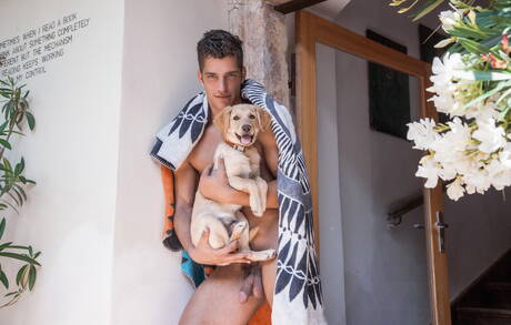 Hot czech dudes strongman Ariel Vanean and beefy Marc Ruffalo undressing and showing tight butt in bathroom