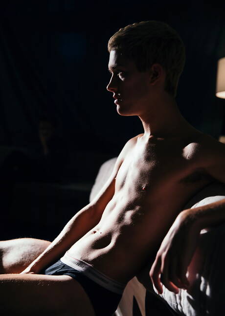 Two american boys well-built Nico Leon and young dude Sean Ford ride a cock with fisting