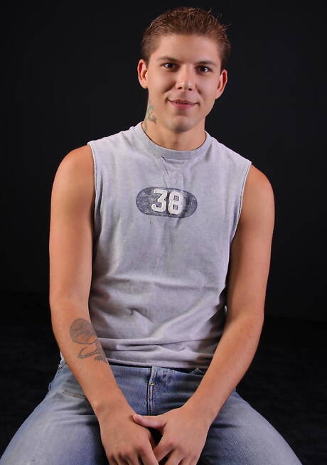 Hot twink Bryan Ockert and young Brayden Jaymes have a good oral sex