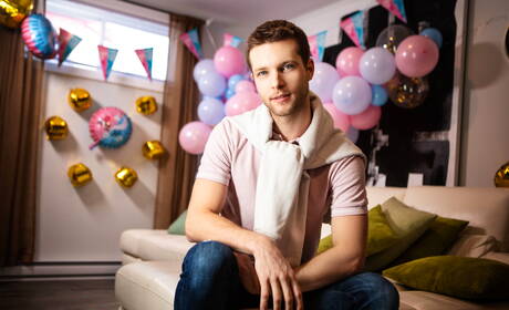 Canadian strong bull Malik Delgaty and canadian twink Benjamin Blue fuck ass after sucking