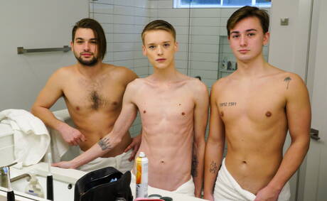 Blonde Twink Pics