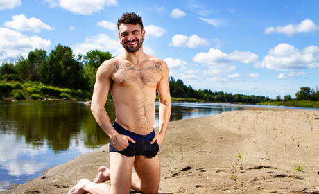 Canadian beefcake William Seed and american hunk Ian Greene in hot ass fuck action at the pool