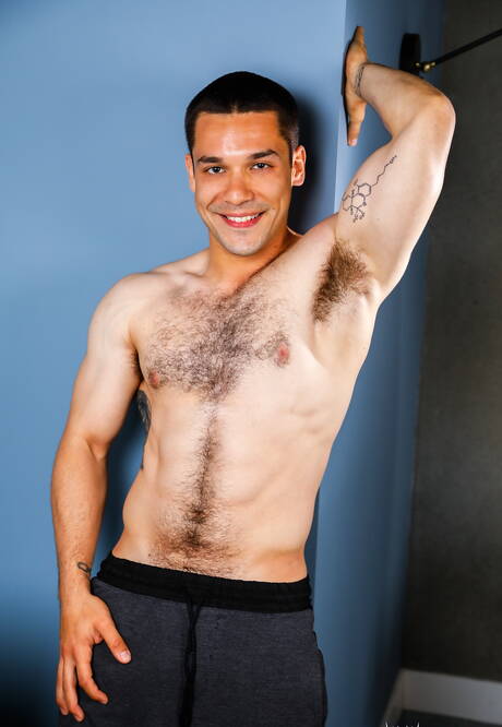 Two american dudes young Liam Skye and hairy stud Andrew Miller sucking and fucking each other