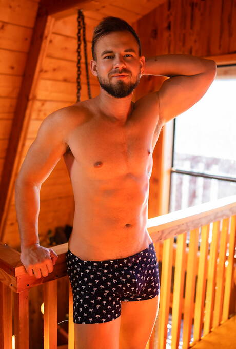 Shameless buddies Sean, Josh and Justin have a threesome pleasure