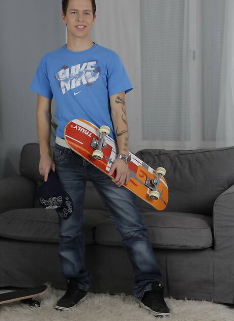 Aaron Aurora, Denis Reed, Milan, Neo Matthews having fun together