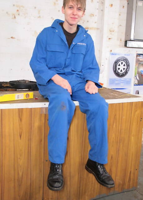 Josh Frey, Kyle, Sean, Luckas Layton in groupsex scene