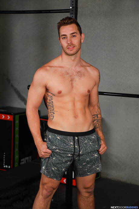 Famous americans, muscular Carter Woods and bodybuilder Kyle Fletcher have a hot sex