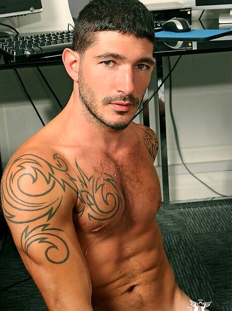 Latin hairy stud Jean Franko and american beefcake Johnny Hazzard fuck ass after sucking dick