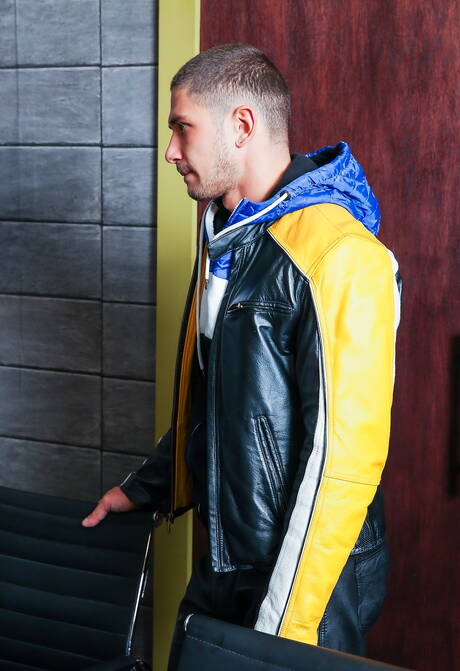 Russian tough guy Dato Foland and american hunk Landon Conrad have a good anal sex