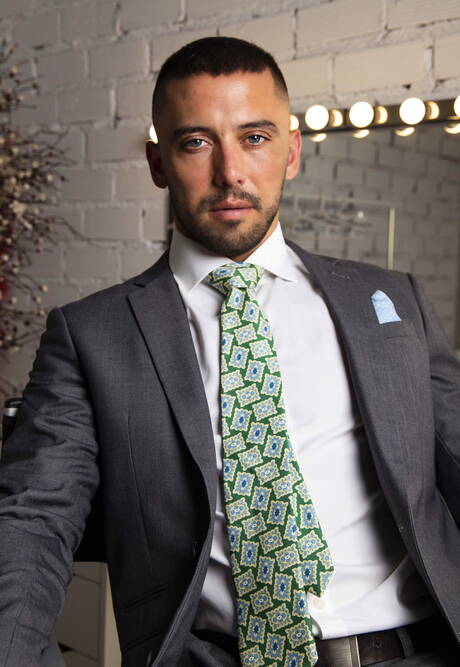 Canadian beefy Shane Jackson and french gay bear Teddy Torres in hot homosexual scene