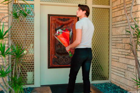 Hot american guys beefcake Roman Todd and pretty boy Ben Masters playing with cock outside