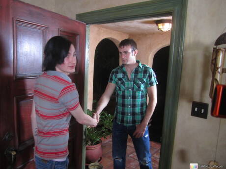 American beefy Matthew Singer fuck ass after sucking cock