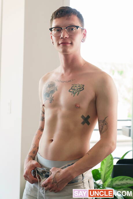 Manuel Skye, Kit, Marco, Tan Blitz in hot suck and fuck scene