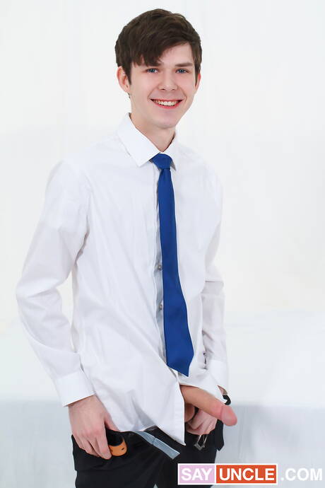 Pretty american guys twink Dakota Lovell and beautiful boy Sam Ledger sucking and fucking each other