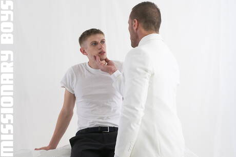 Twink Seduction Pics
