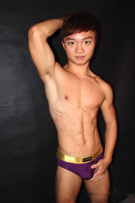 Stud Don and husky guy Fu love each other