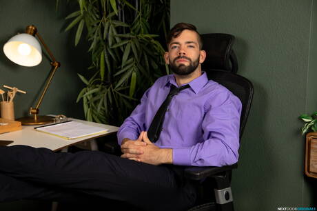 Hot american guys otter Julian Brady and muscular Josh Brady in hot homosexual action