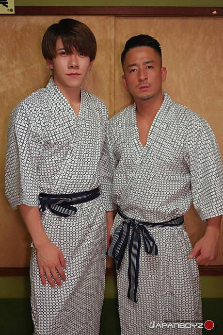 Oriental husky guy Hiroya and strongman Haru fuck ass after sucking cock