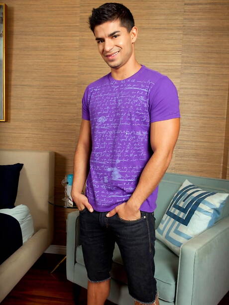 Nasty buddies Brett Swanson, Nicco Sky and Raphael Cedano have a threesome pleasure