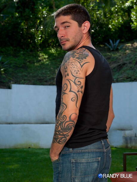 American hunk Johnny Hazzard and  Spencer Jones in hot anal sex outdoor